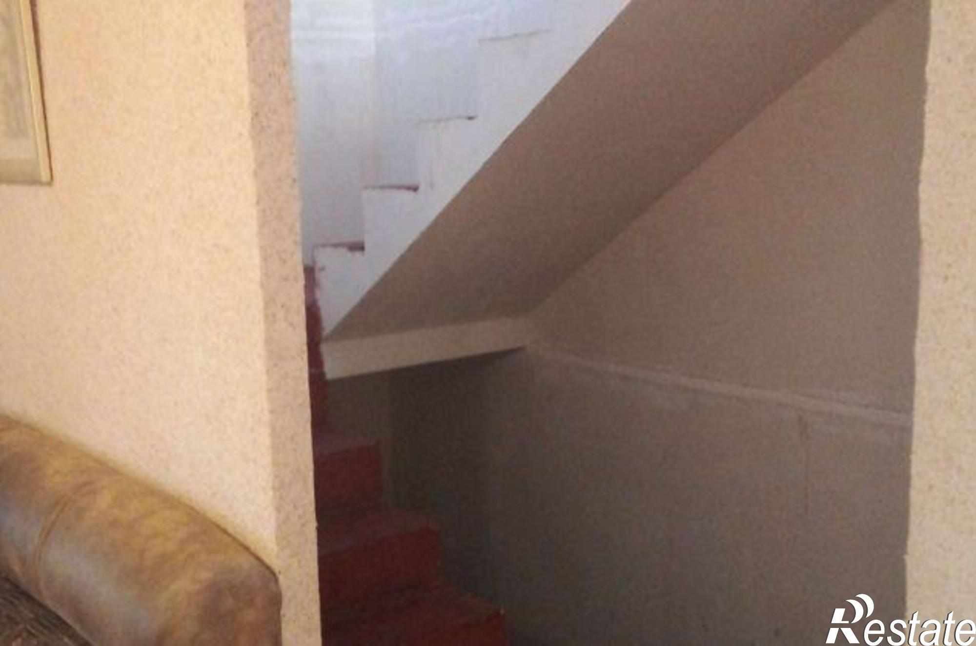 Купить дачу, дом, коттедж за 6 370 000 рублей на переулок Крамского, 7А
