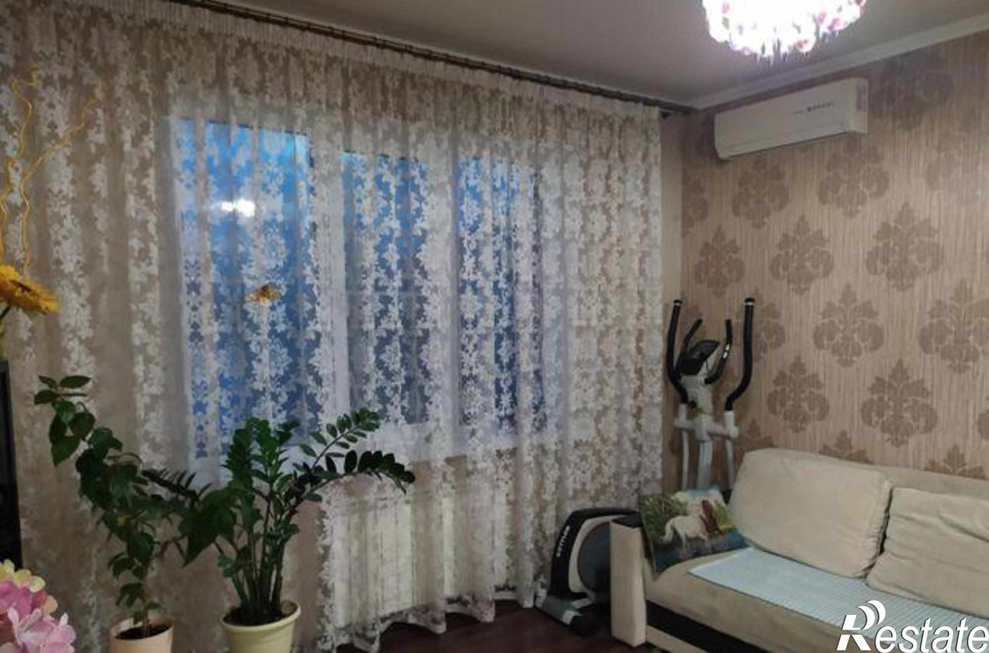 Купить дачу, дом, коттедж за 4 750 000 рублей на 1-я Акварельная улица, 10А