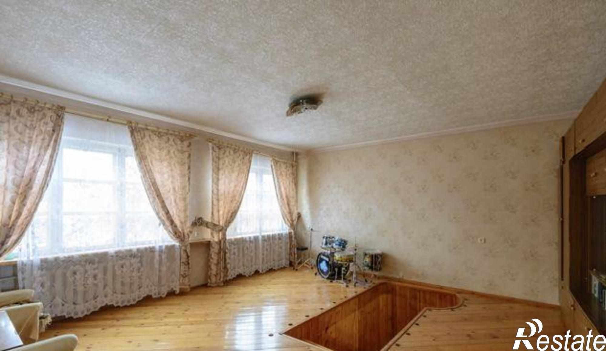 Купить дачу, дом, коттедж за 7 220 000 рублей на Гвардейский переулок, 21
