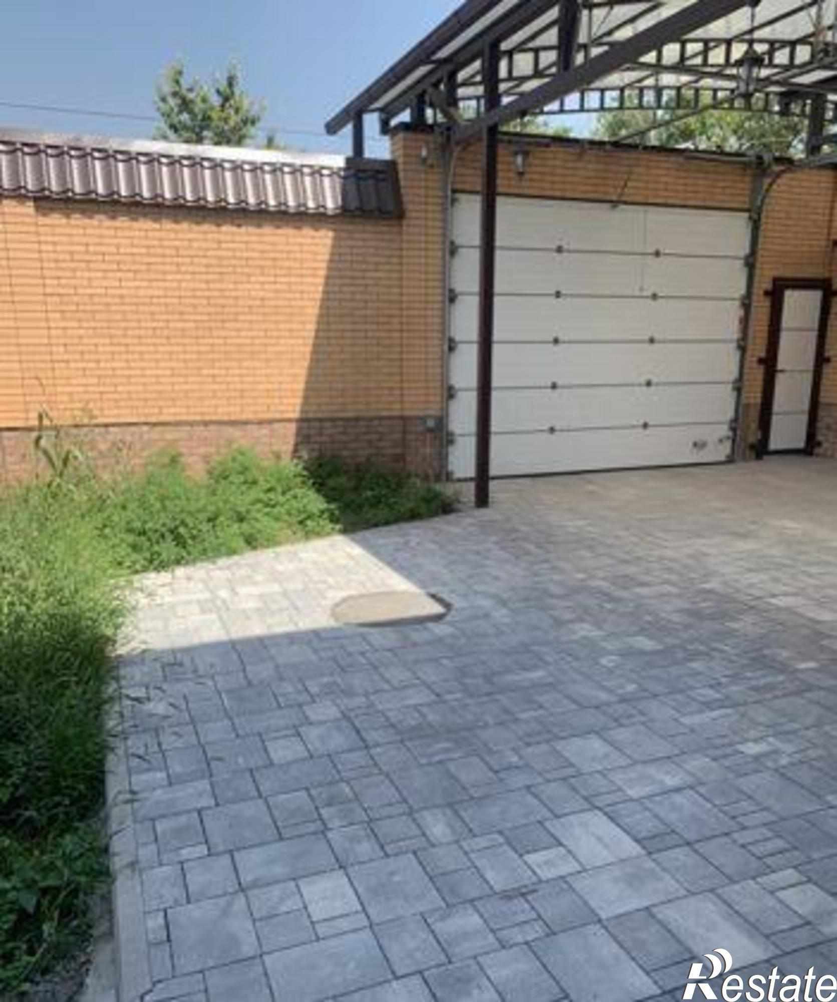 Купить дачу, дом, коттедж за 6 650 000 рублей на Блестящая улица, 10А