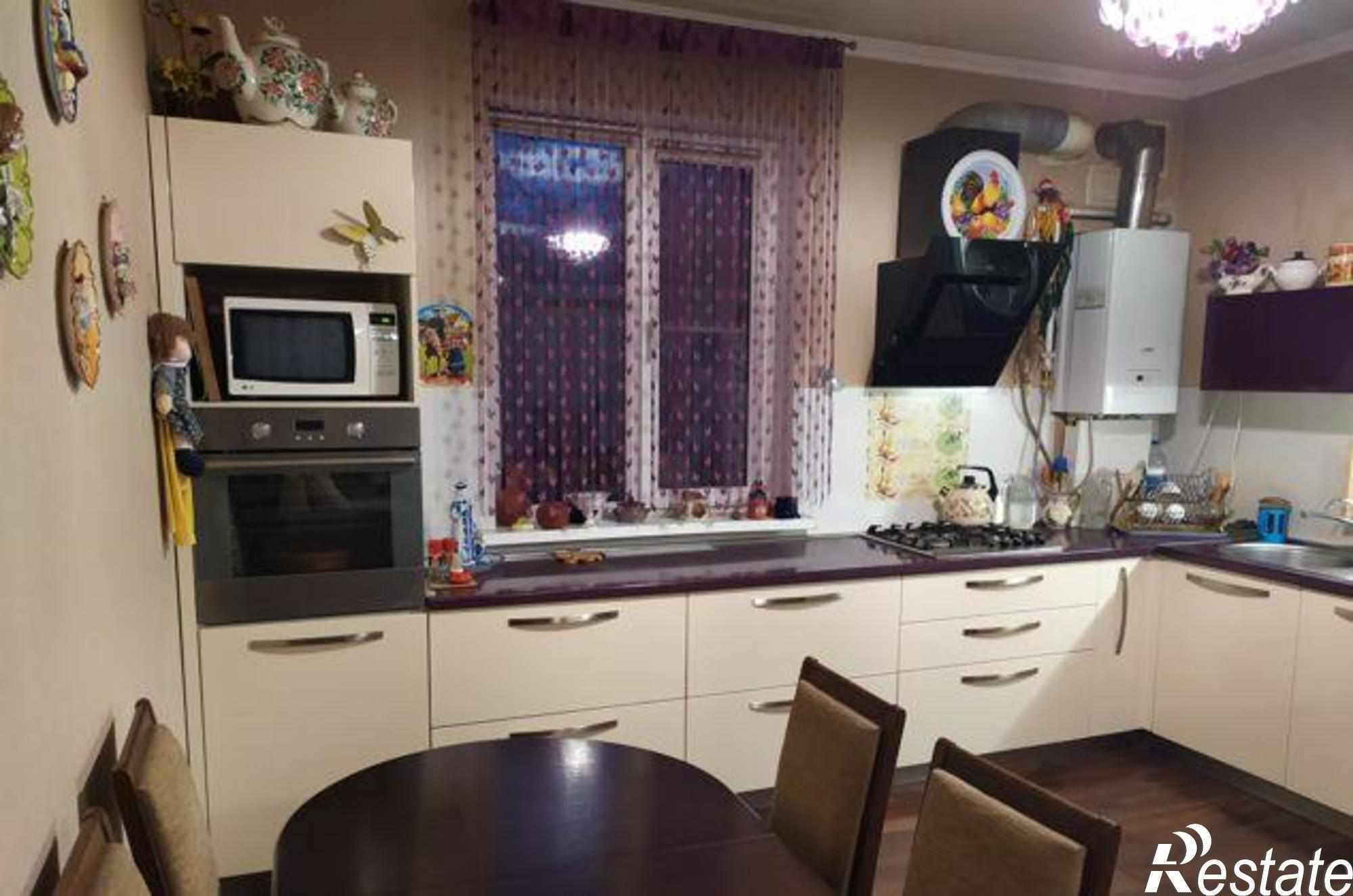 Купить дачу, дом, коттедж за 4 750 000 рублей на 1-я Акварельная улица, 10А