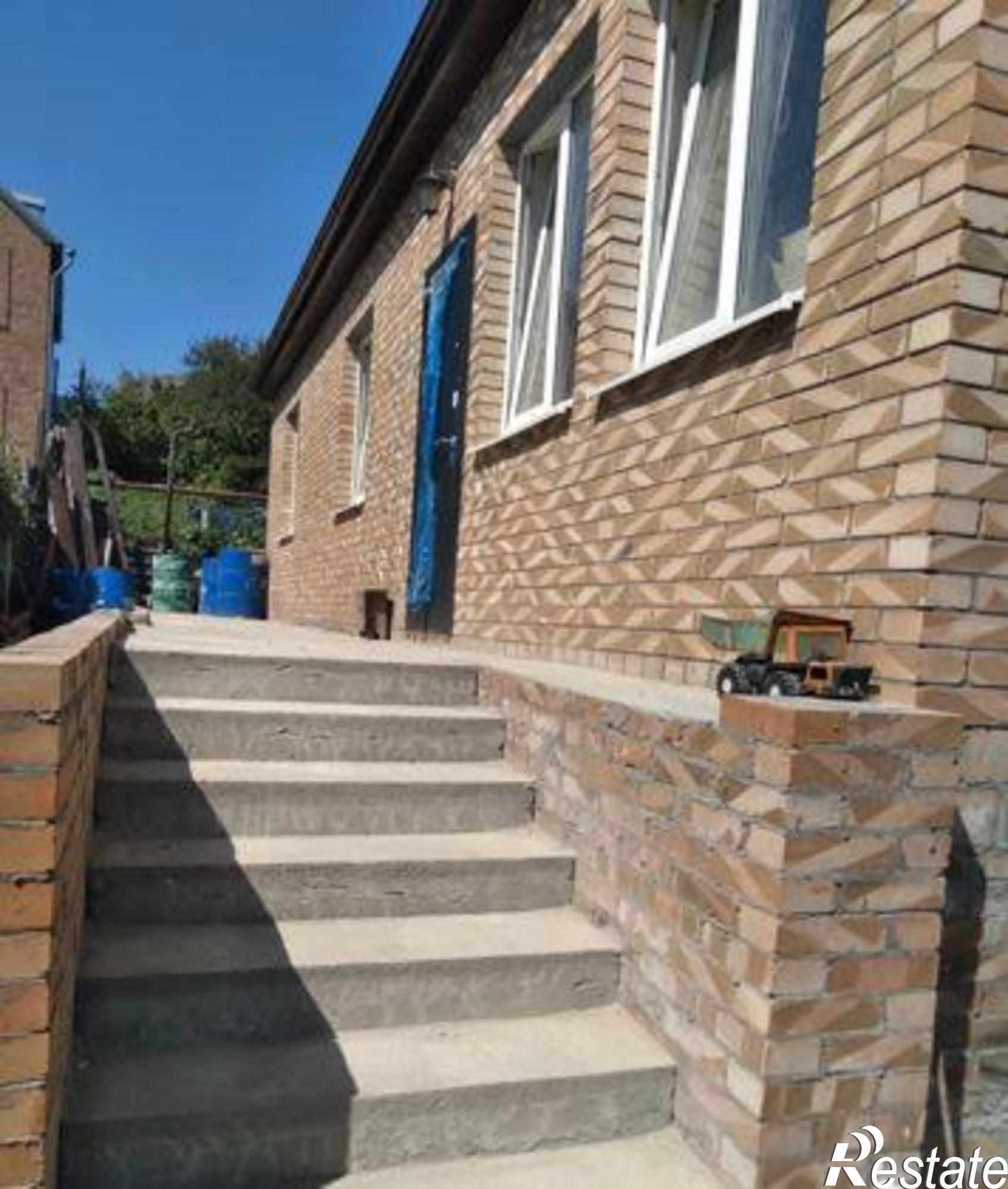 Купить дачу, дом, коттедж за 4 940 000 рублей на улица Боряна, 90