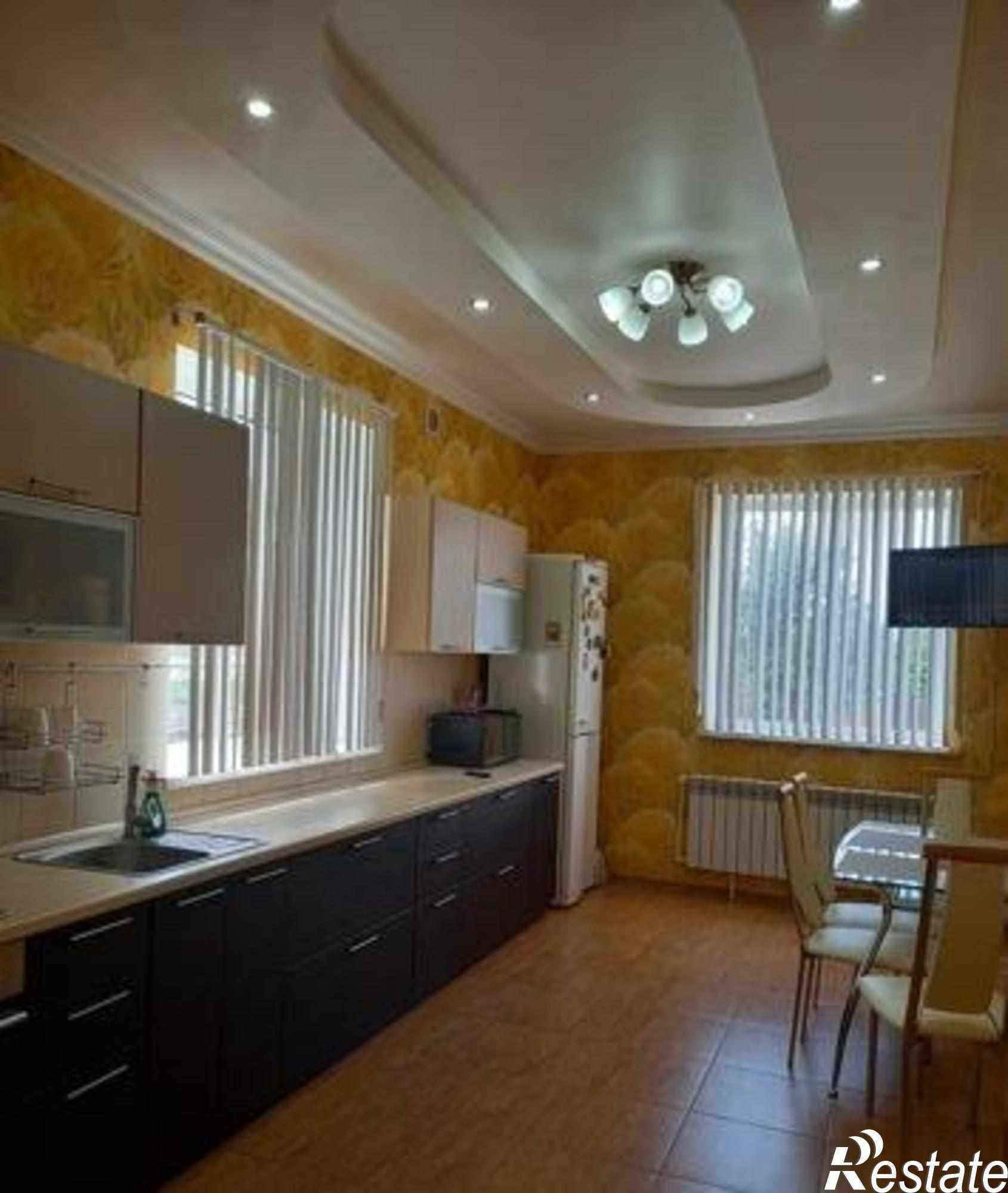 Купить дачу, дом, коттедж за 6 650 000 рублей на Калинина, 7