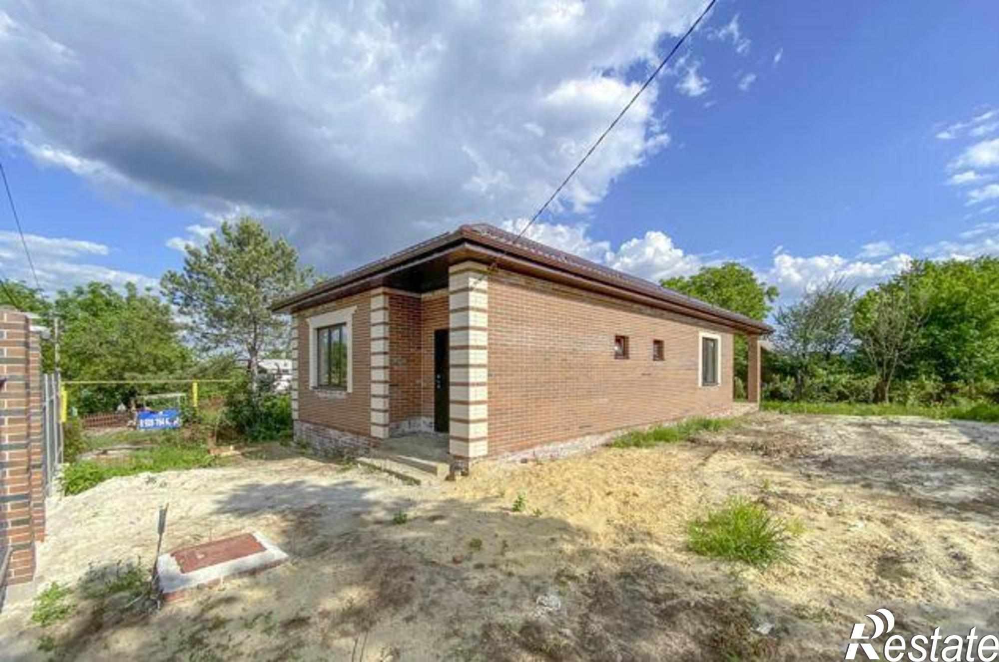 Купить дачу, дом, коттедж за 5 040 000 рублей на Калинина, 12