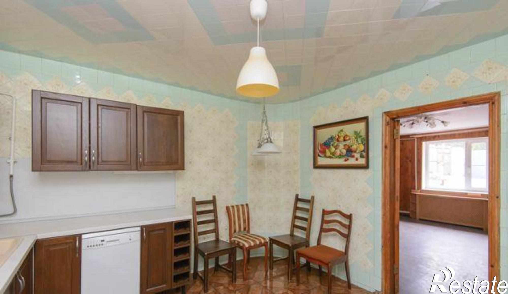 Купить дачу, дом, коттедж за 9 030 000 рублей на 3-я Кольцевая улица, 36