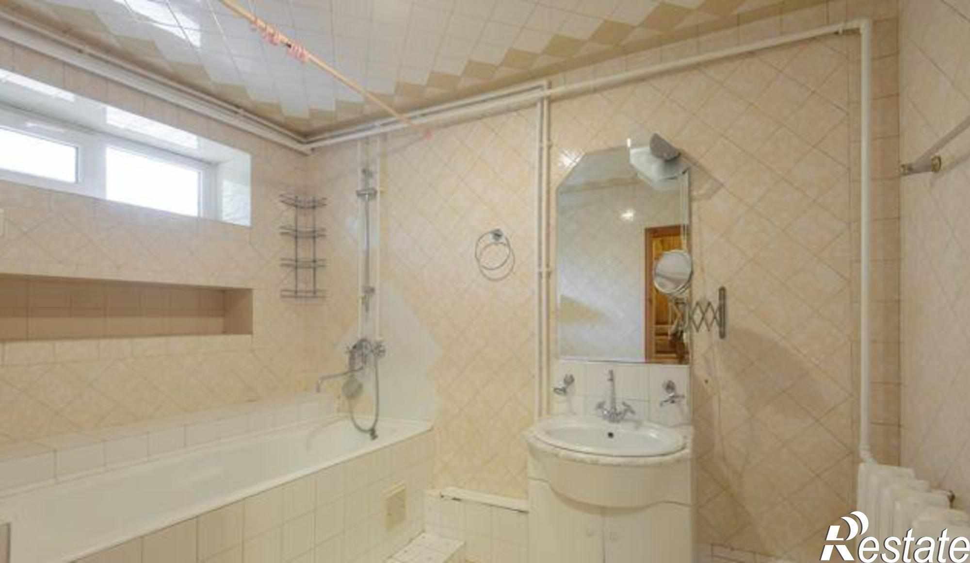Купить дачу, дом, коттедж за 9 030 000 рублей на 3-я Кольцевая улица, 36