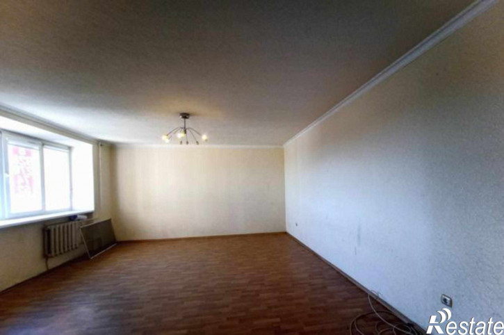 2-комн квартира бульвар Комарова, 21А