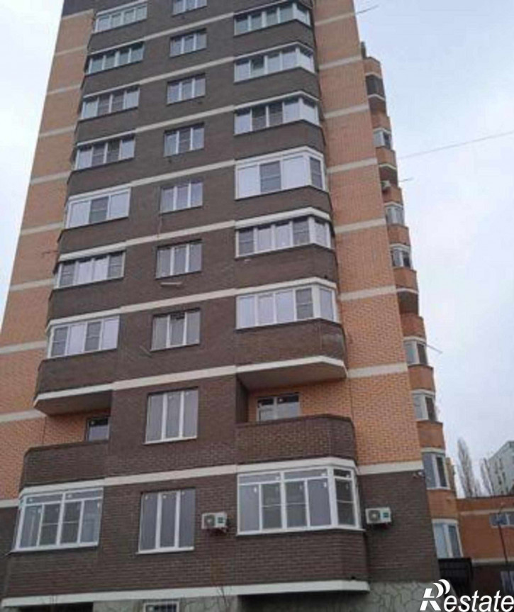 3-комн квартира в новом доме бульвар Комарова, 1Ес1