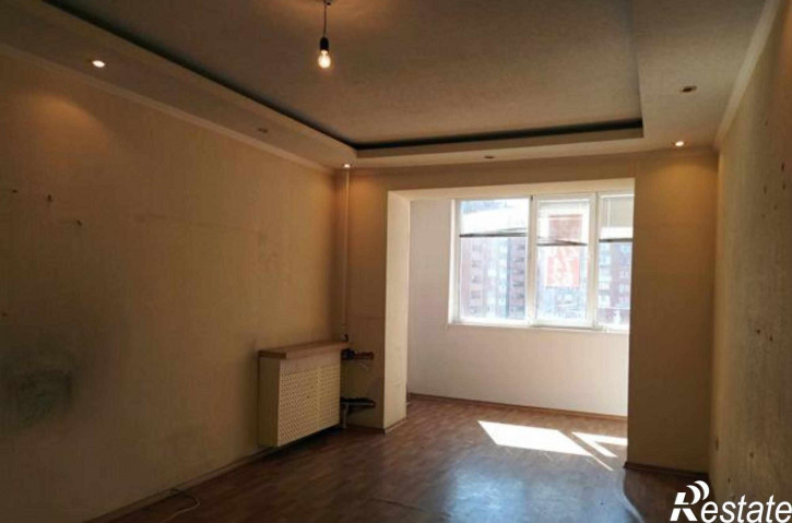 2-комн квартира бульвар Комарова, 21А