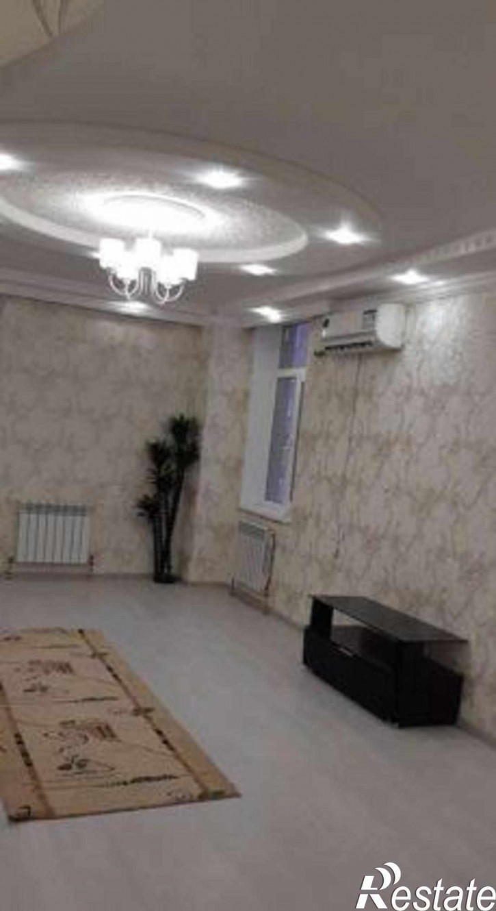 2-комн квартира проспект Королёва, 28/1