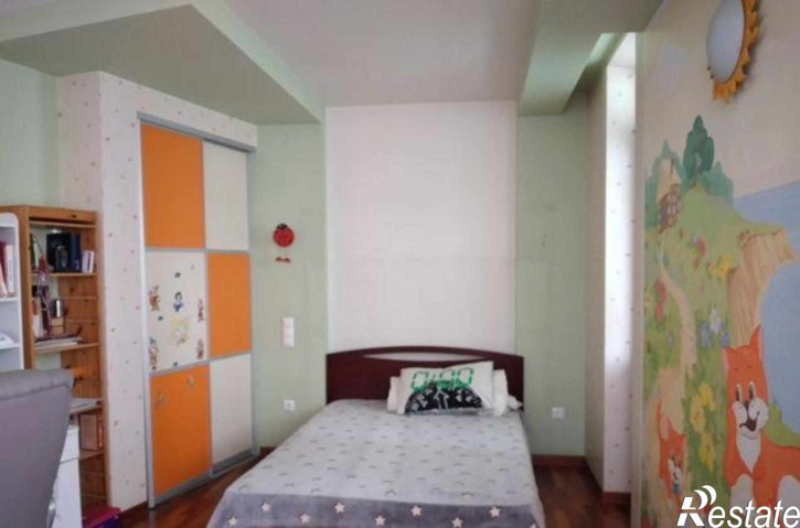 3-комн квартира проспект Королёва, 13А