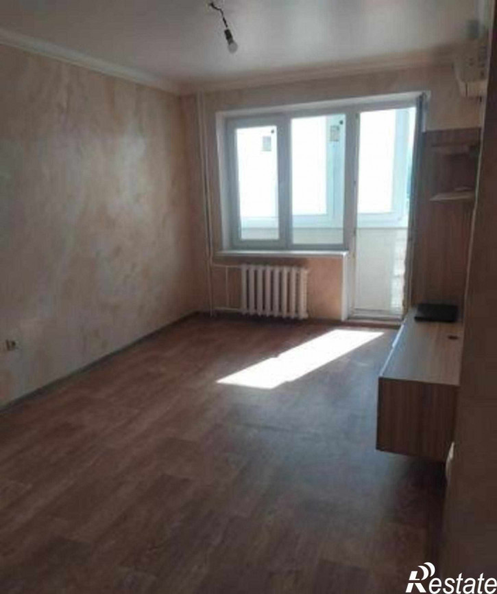 3-комн квартира Вятская улица, 110