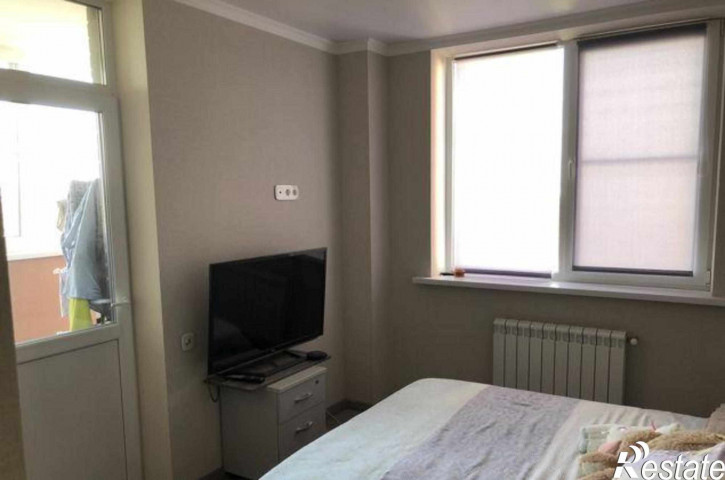 3-комн квартира проспект Королёва, 20А