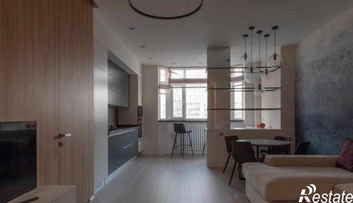 4-комн квартира улица Текучёва, 139В