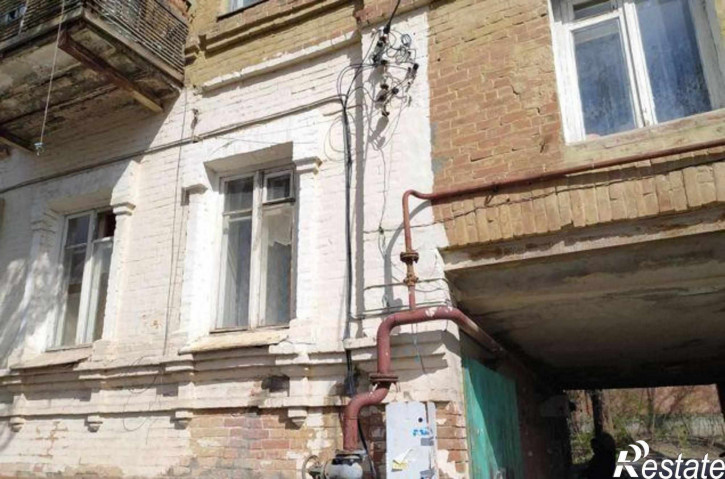 3-комн квартира улица Малюгиной, 107