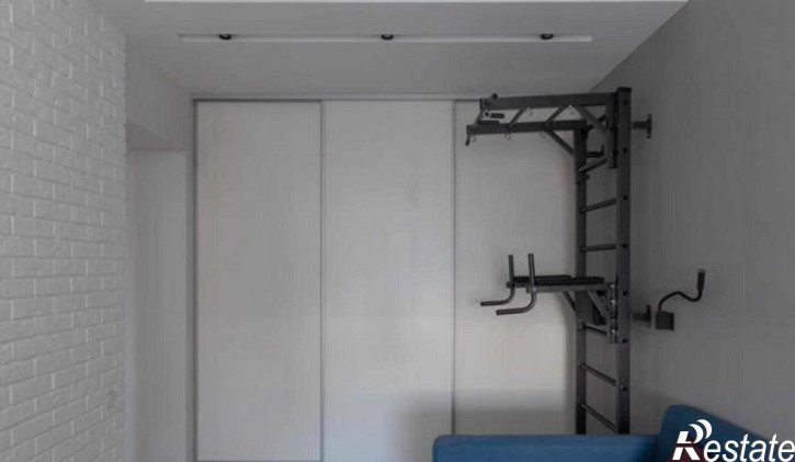 4-комн квартира улица Текучёва, 139В