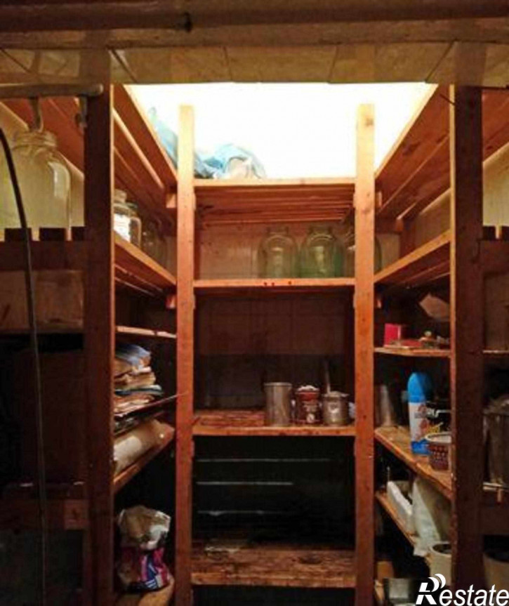 4-комн квартира Соборный переулок, 79