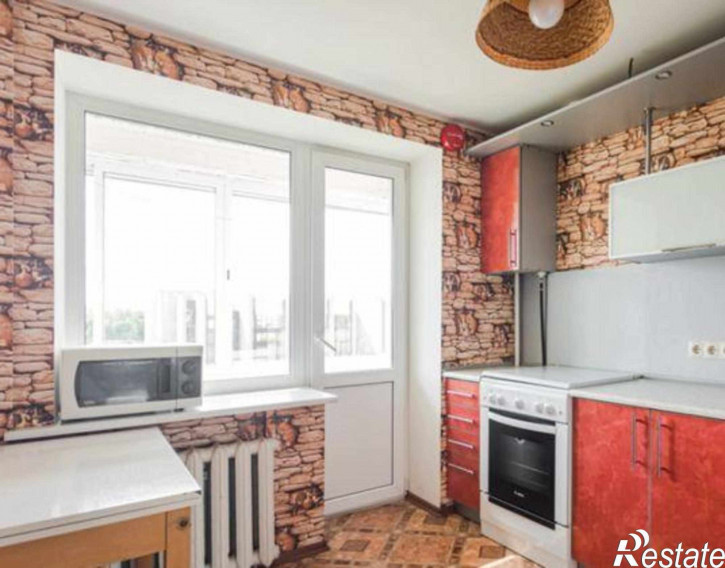 2-комн квартира улица Ерёменко, 83