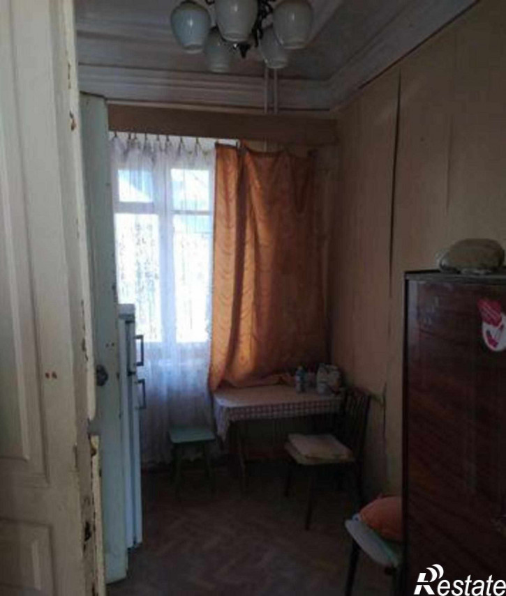 3-комн квартира улица Малюгиной, 107