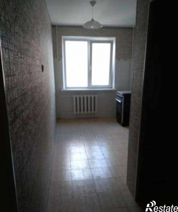 4-комн квартира улица Миронова, 1