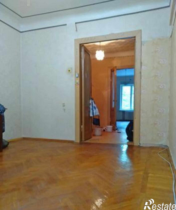 4-комн квартира Соборный переулок, 79
