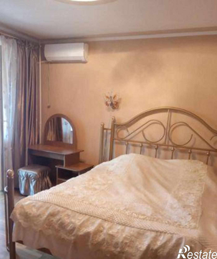 2-комн квартира проспект Королёва, 29