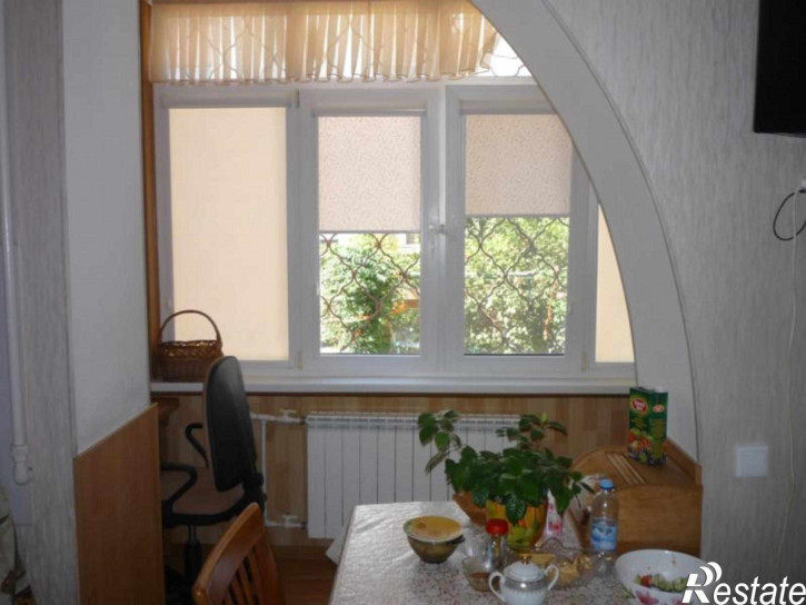 2-комн квартира Район СШ № 4, 3