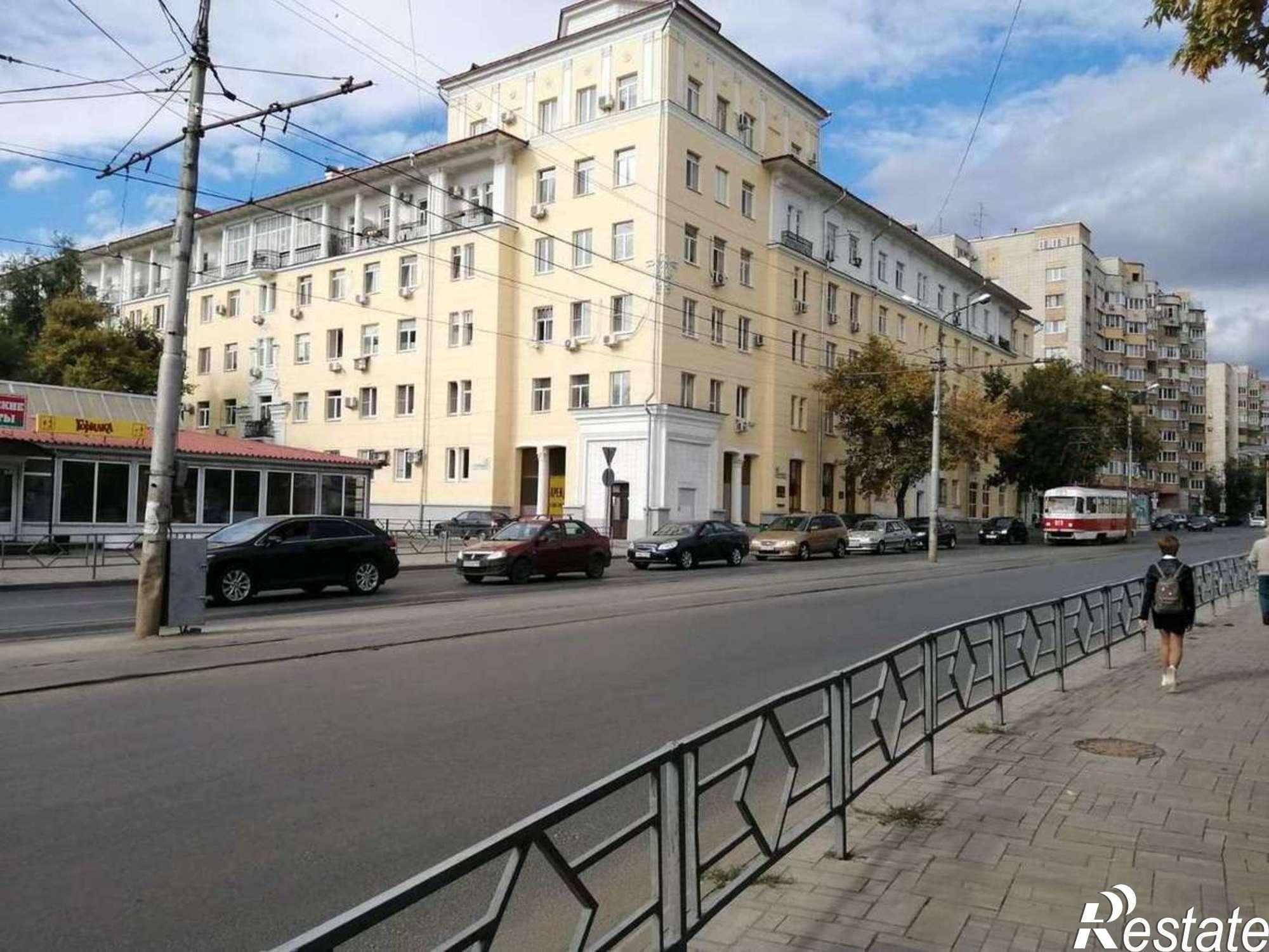 Сдать торговое помещение за 200 000 рублей на Красноармейская улица, 62
