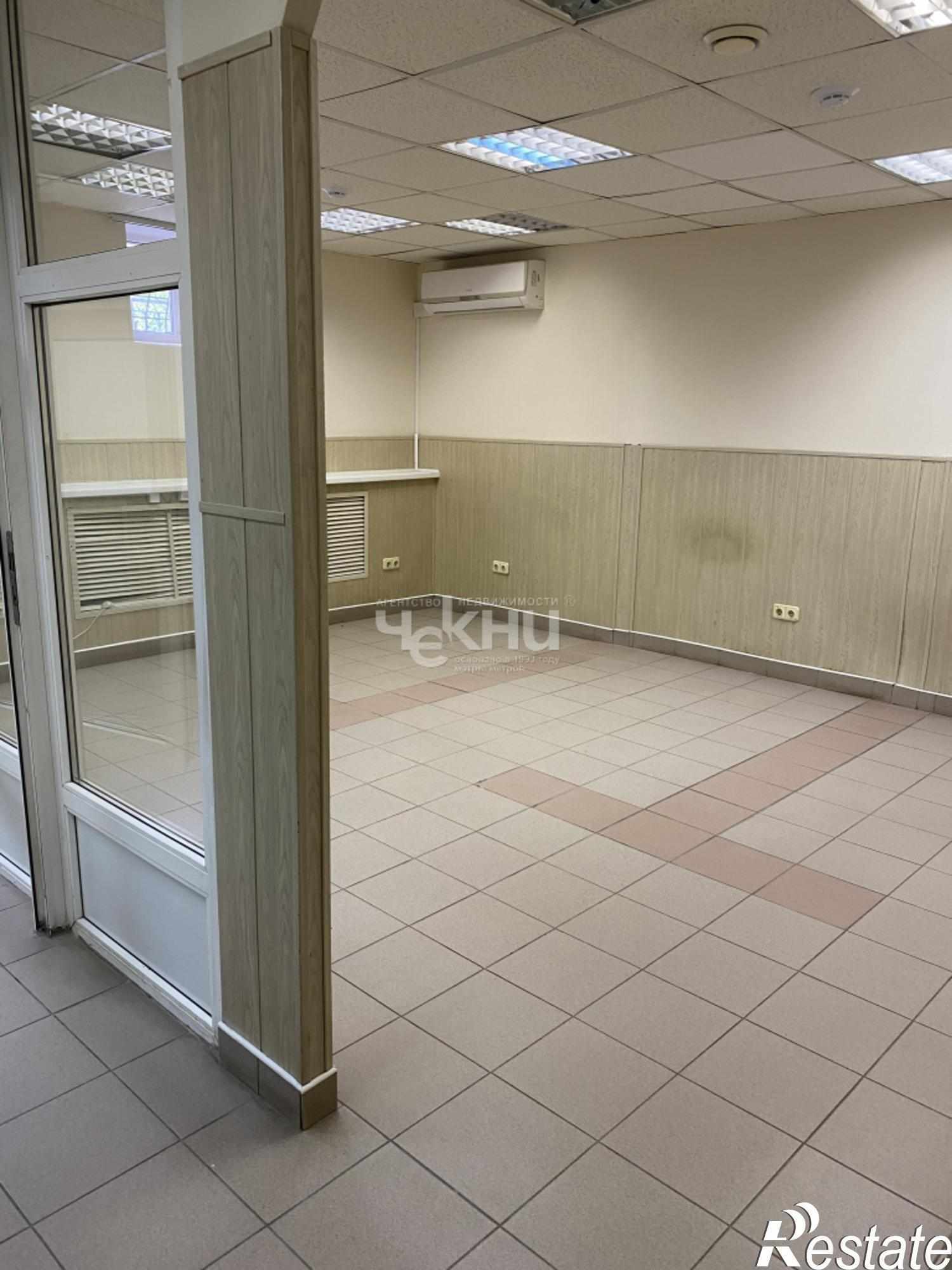Купить помещение свободного назначения за 36 000 000 рублей на Ульянова ул, 12