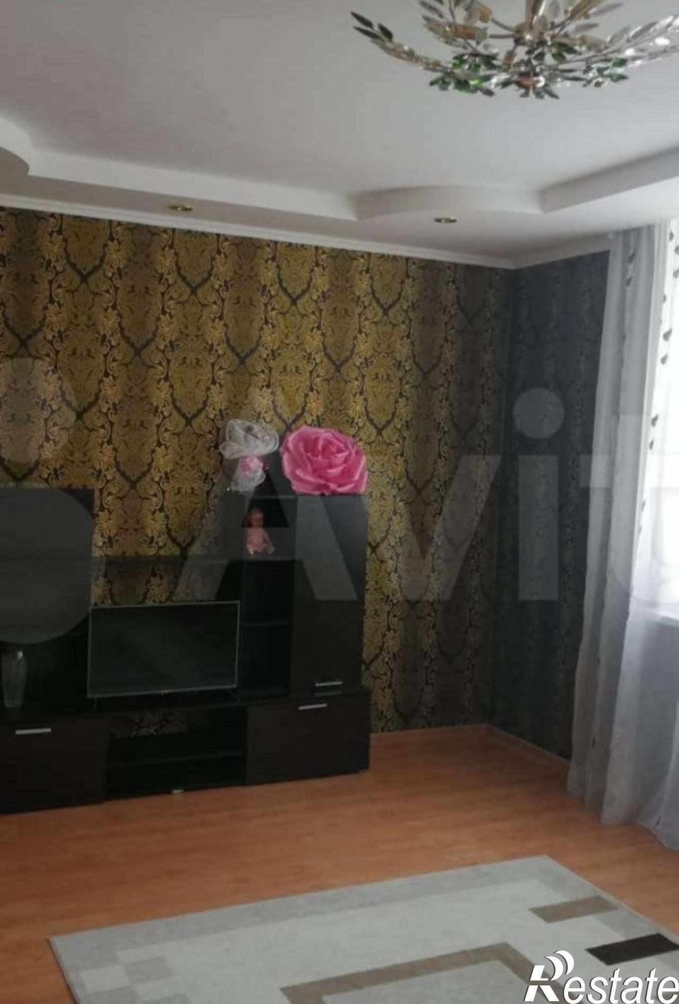 Купить квартиру за 4 100 000 рублей на Комарова ул, 132