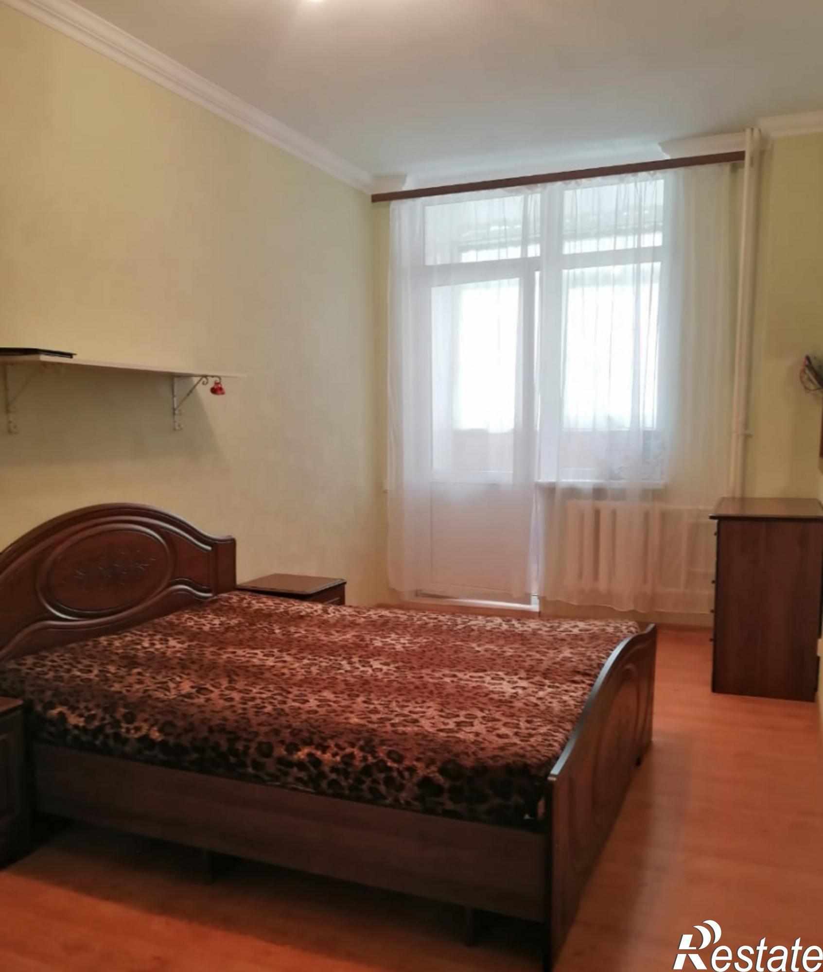 Купить квартиру за 4 100 000 рублей на Комарова ул, 132