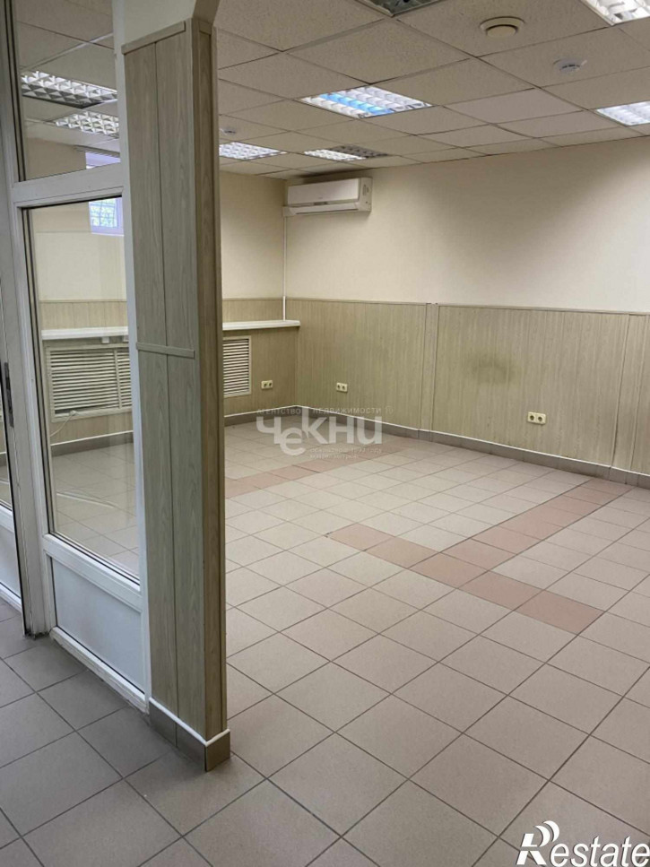 Помещение свободного назначения Ульянова ул, 12