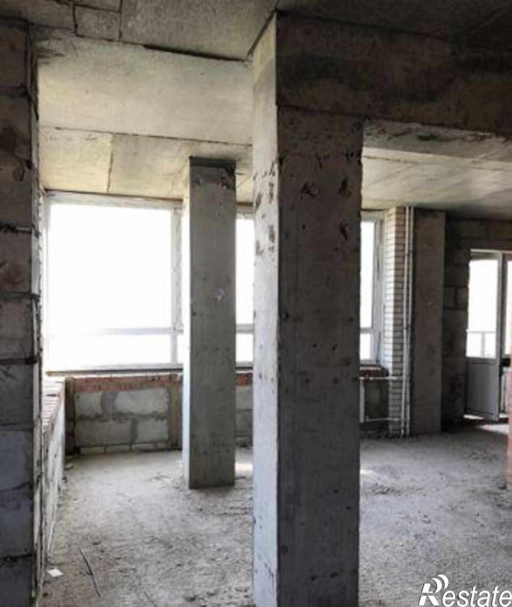 3-комн квартира в новом доме бульвар Комарова, 16/5