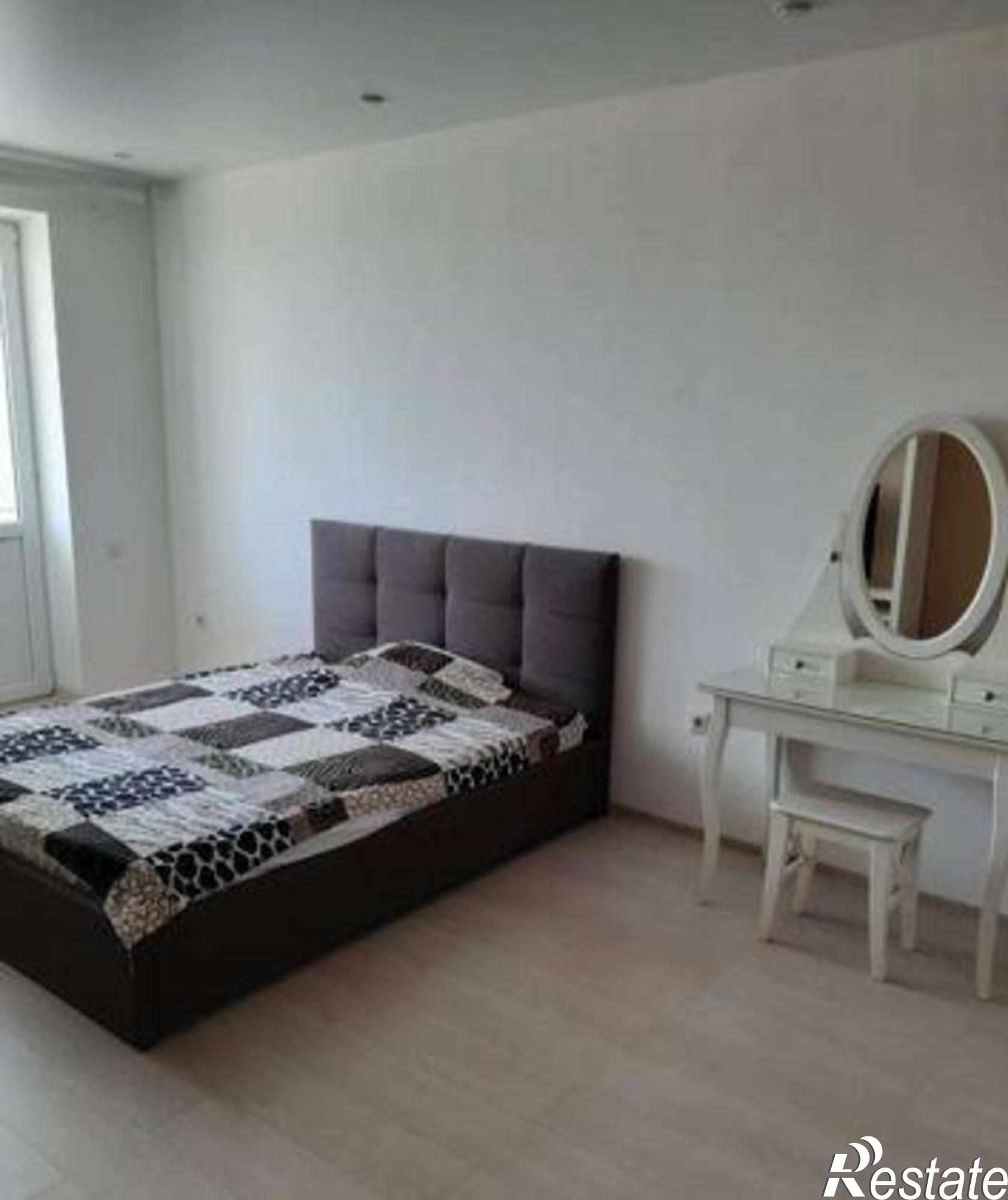 Купить квартиру за 3 570 000 рублей на Тибетская улица, 1Б