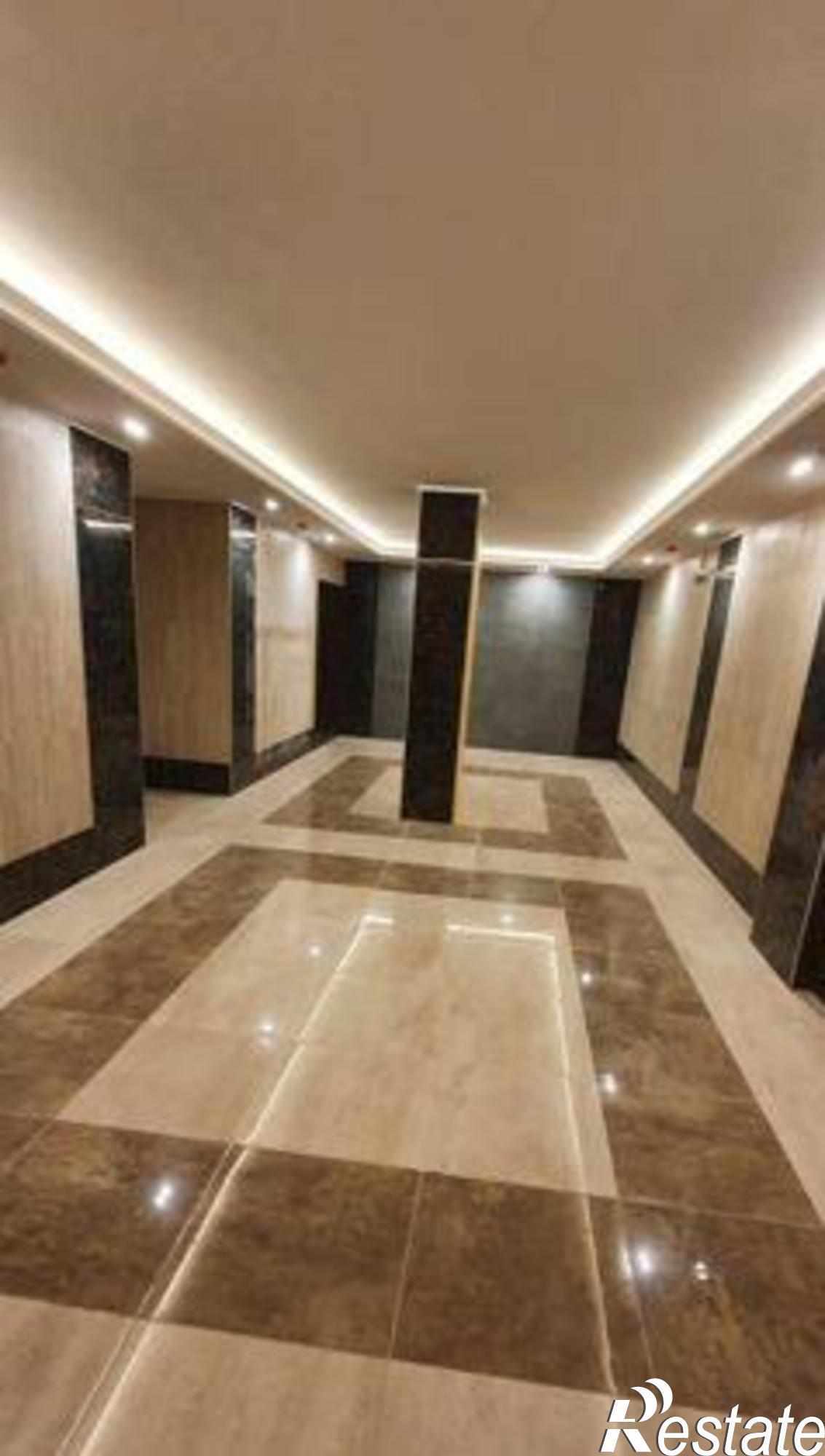 Купить квартиру за 3 370 000 рублей на бульвар Комарова, 30/2с3