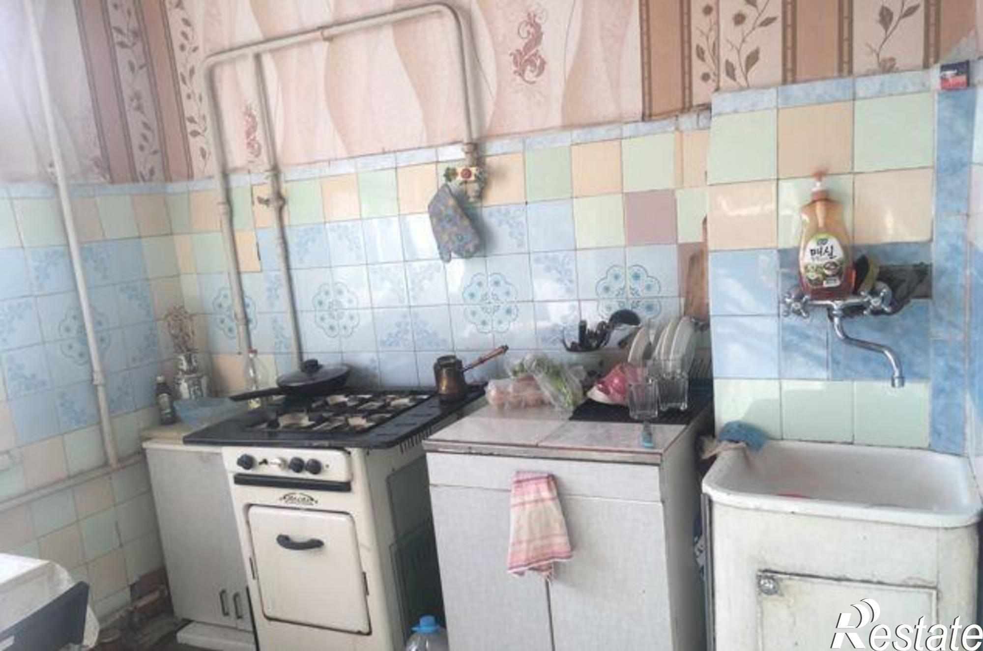 Купить квартиру за 3 290 000 рублей на Братский переулок, 22