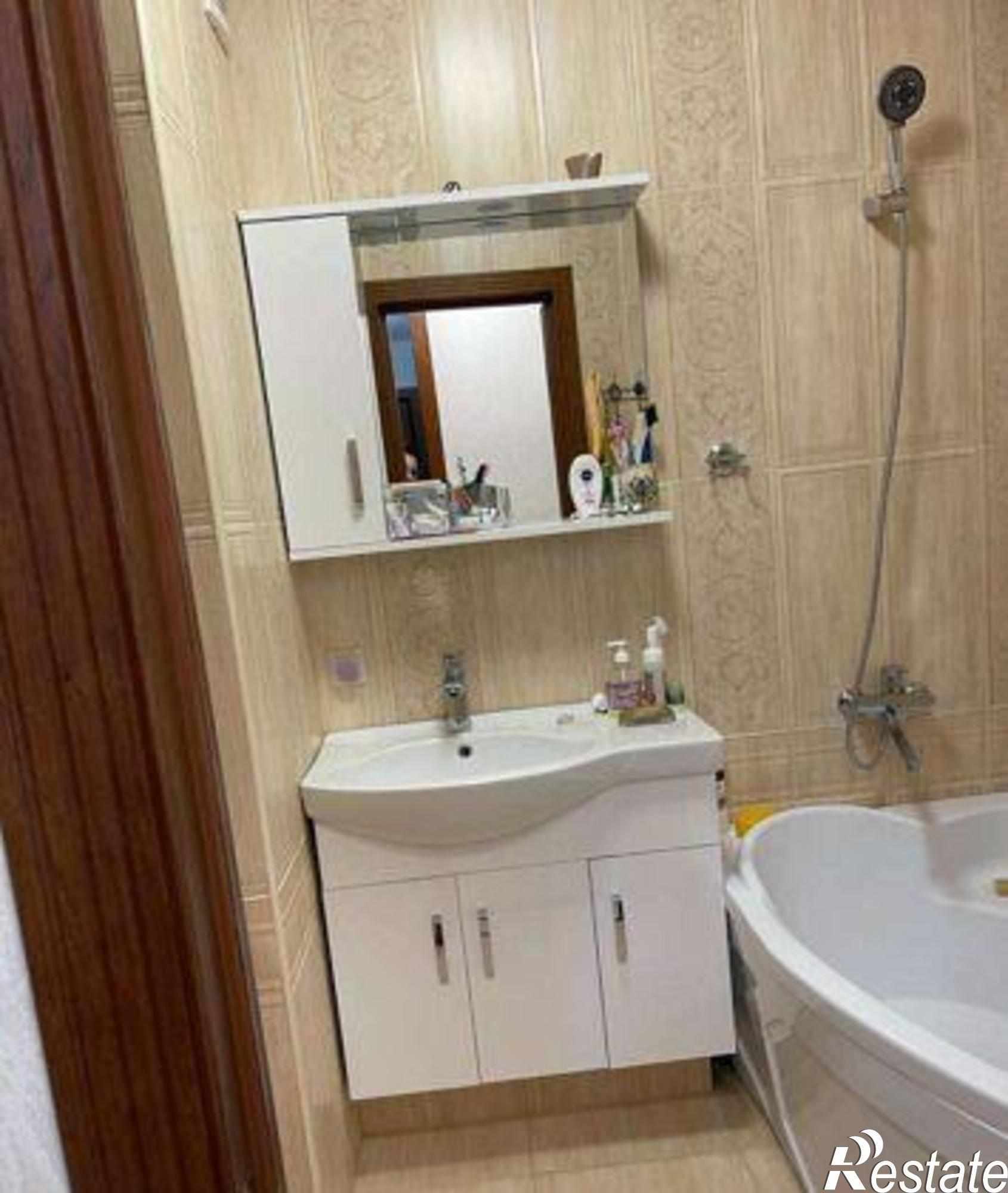 Купить квартиру за 5 450 000 рублей на улица Зорге, 31/1