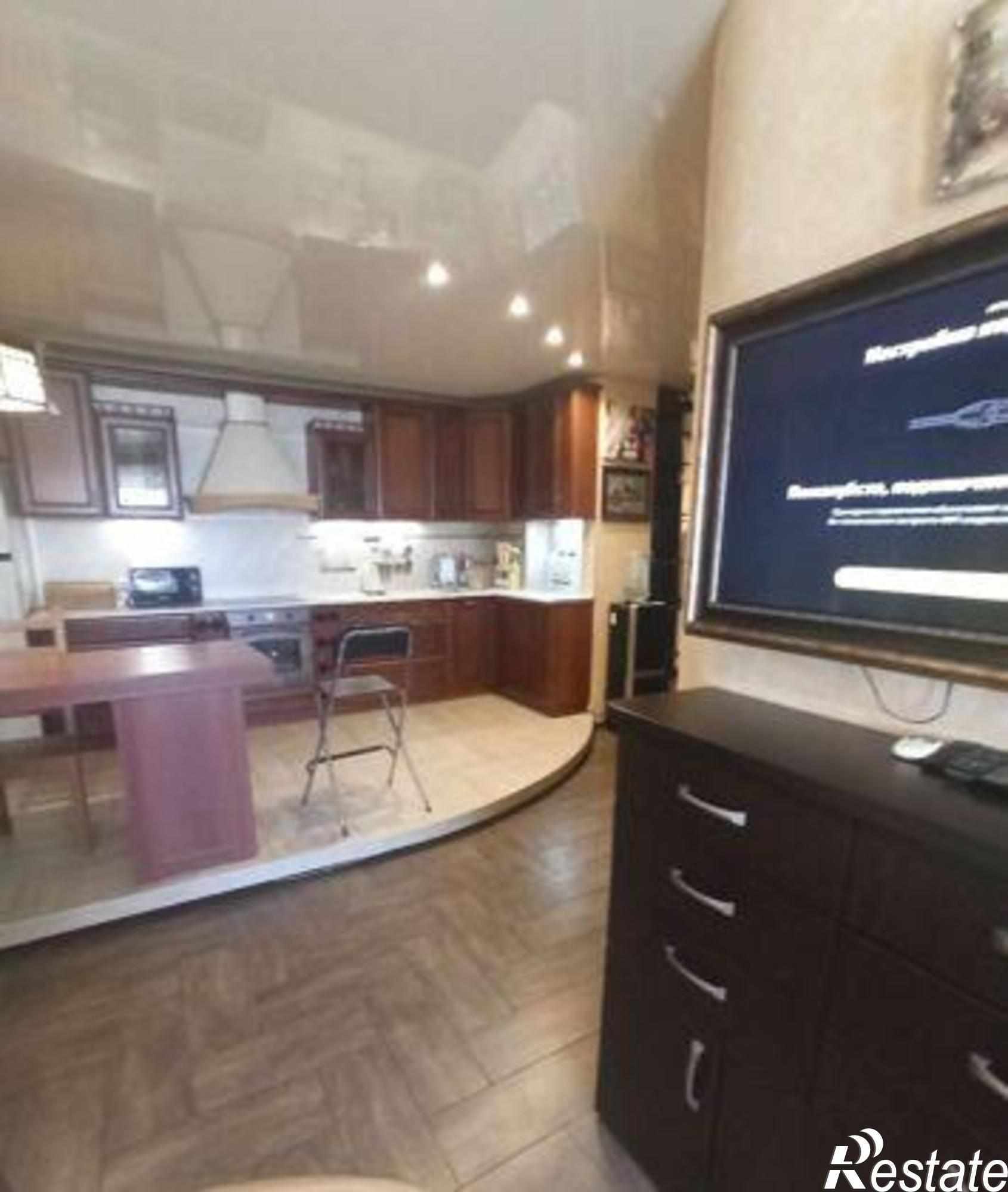 Купить квартиру за 4 320 000 рублей на бульвар Комарова, 16