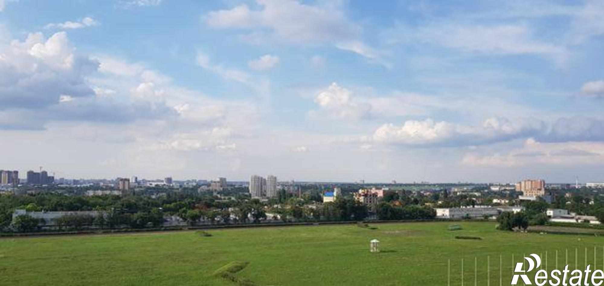 Купить квартиру за 14 100 000 рублей на улица Малюгиной, 220/84