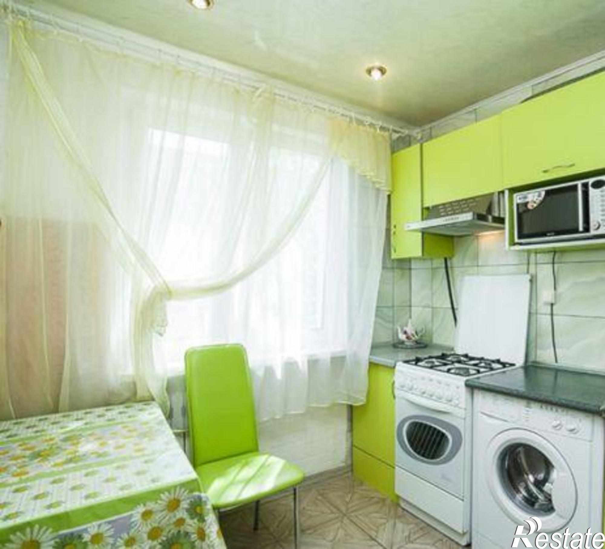 Купить квартиру за 1 690 000 рублей на Батуринская улица, 163