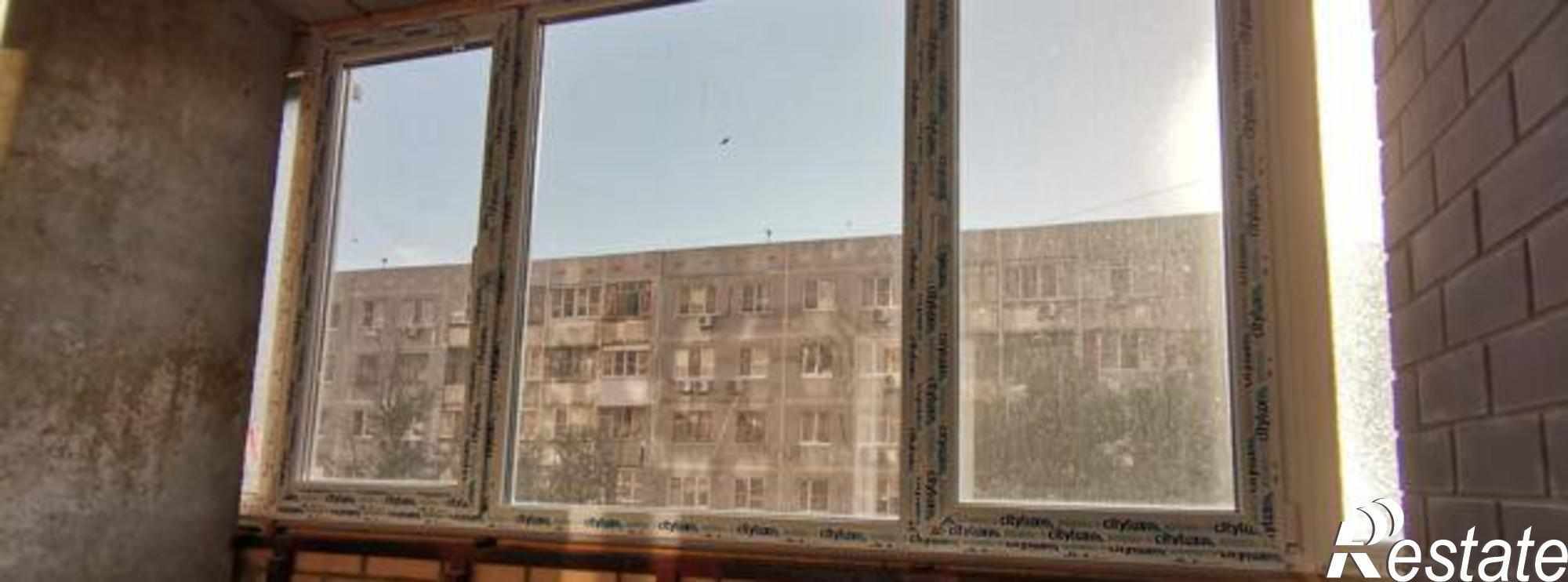 Купить квартиру за 1 910 000 рублей на бульвар Комарова, 30/2с3