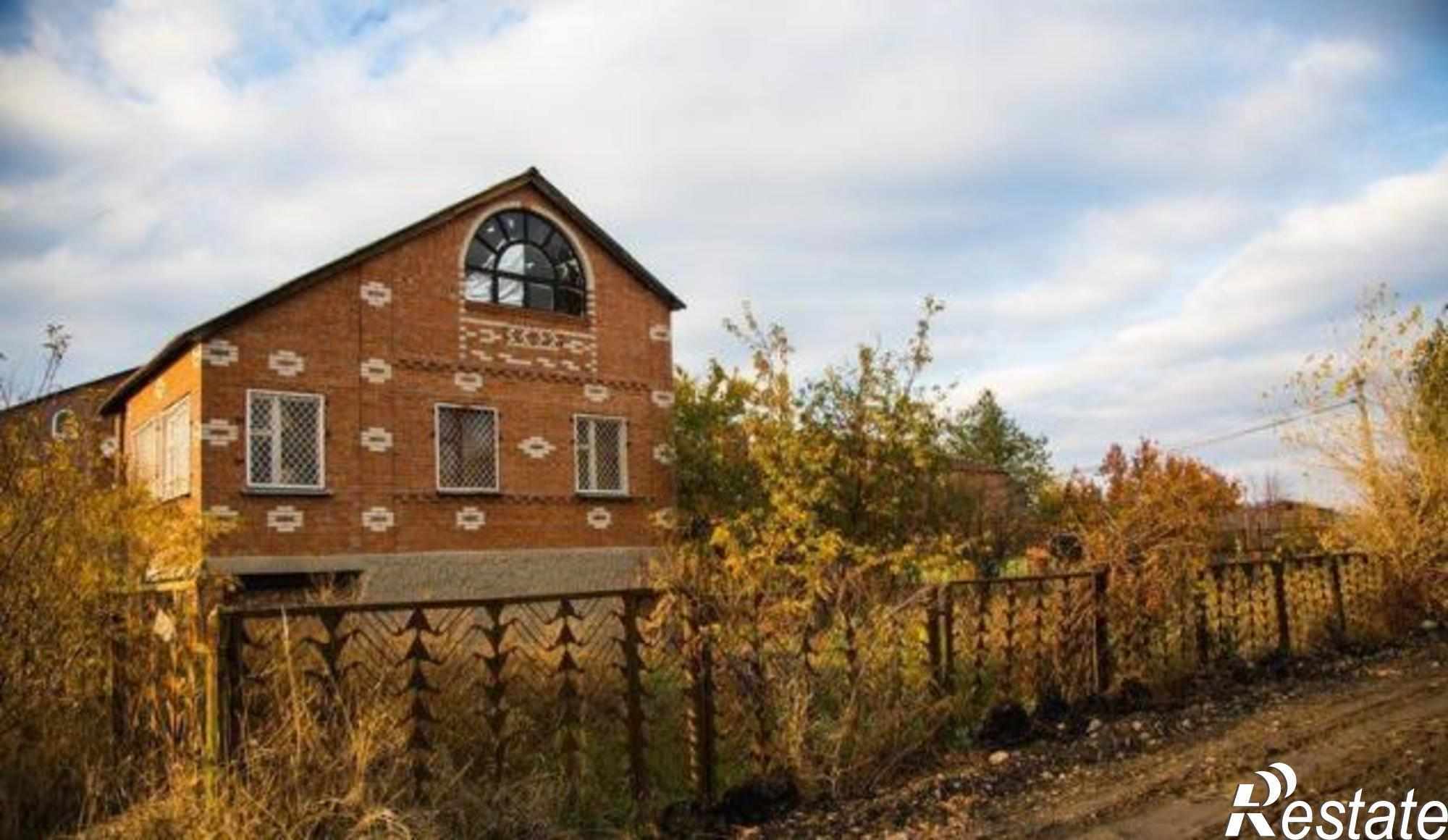 Купить дачу, дом, коттедж за 2 850 000 рублей на Калинина, 18
