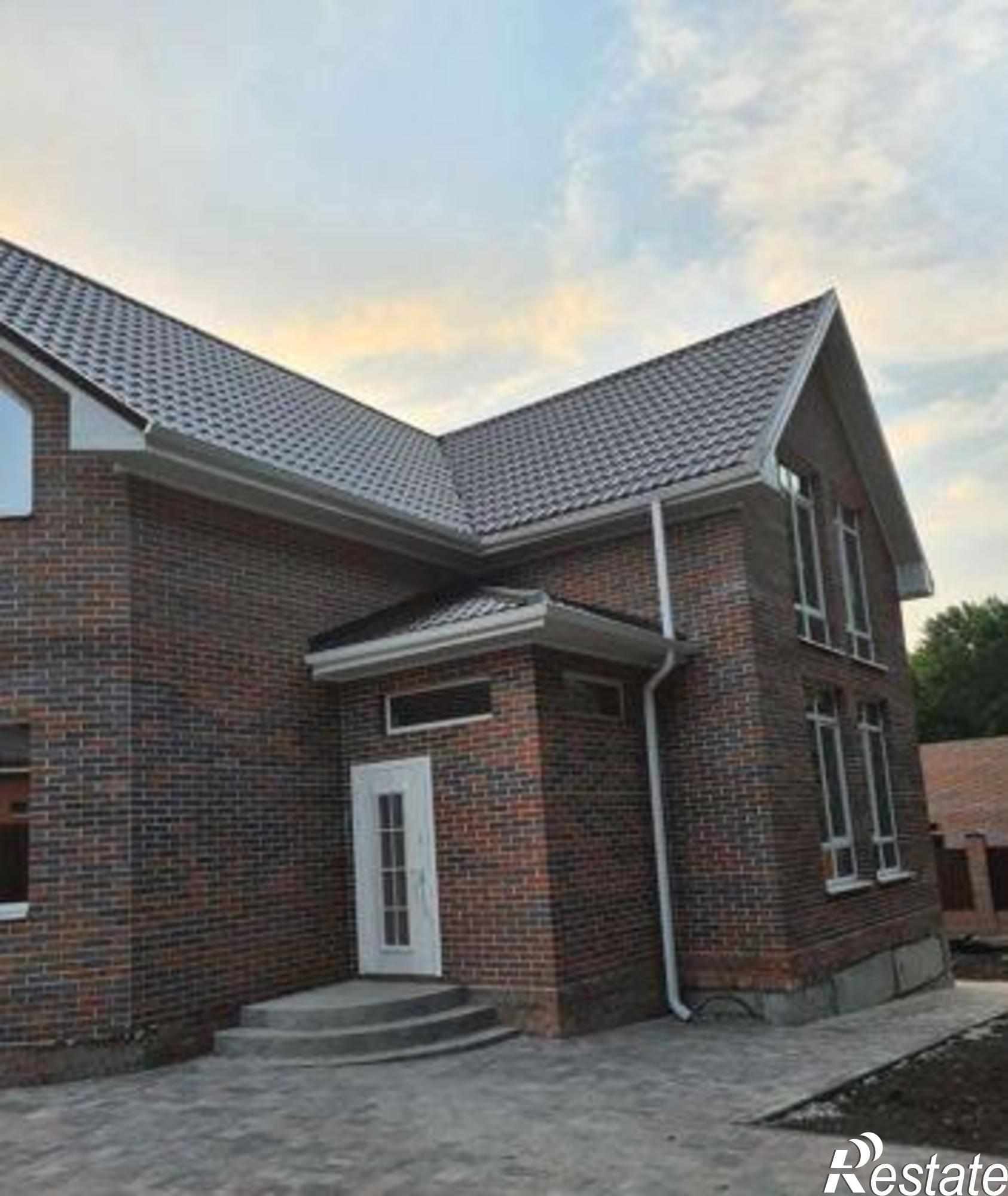 Купить дачу, дом, коттедж за 10 020 000 рублей на Орская улица, 82А