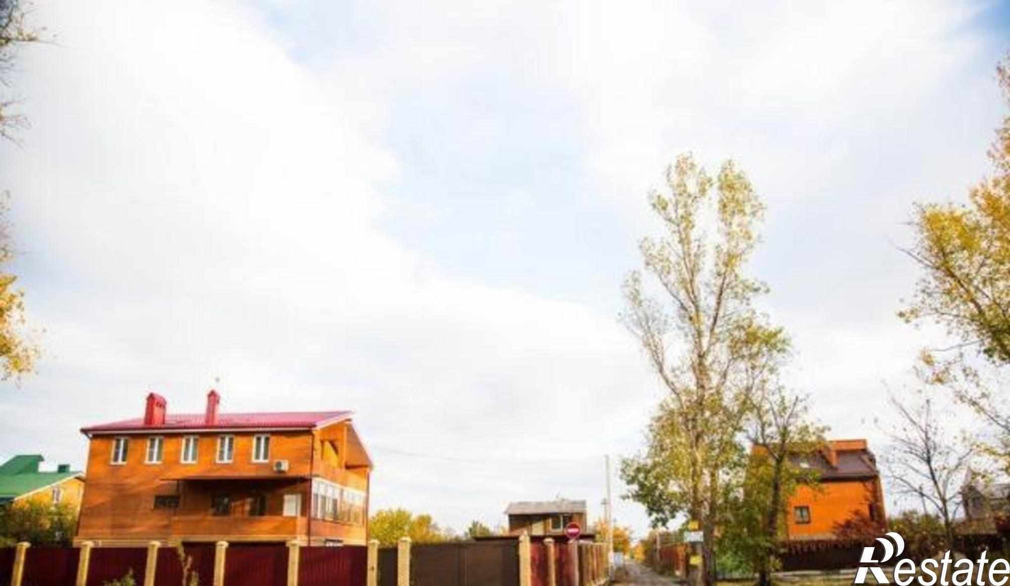 Купить дачу, дом, коттедж за 2 850 000 рублей на Калинина, 18