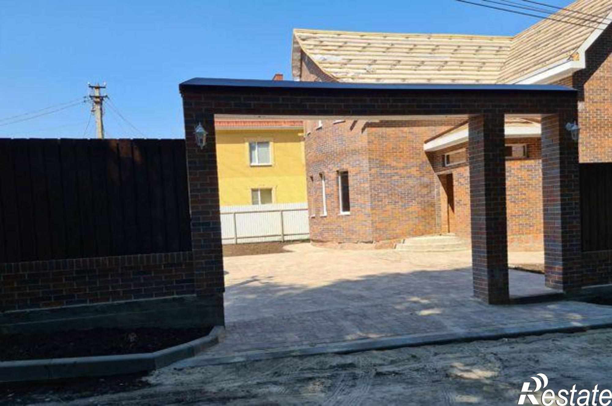 Купить дачу, дом, коттедж за 9 070 000 рублей на Картинная улица, 2