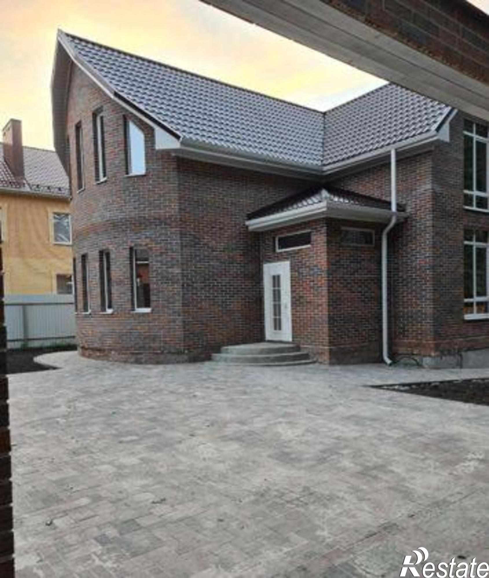 Купить дачу, дом, коттедж за 10 020 000 рублей на Орская улица, 82А