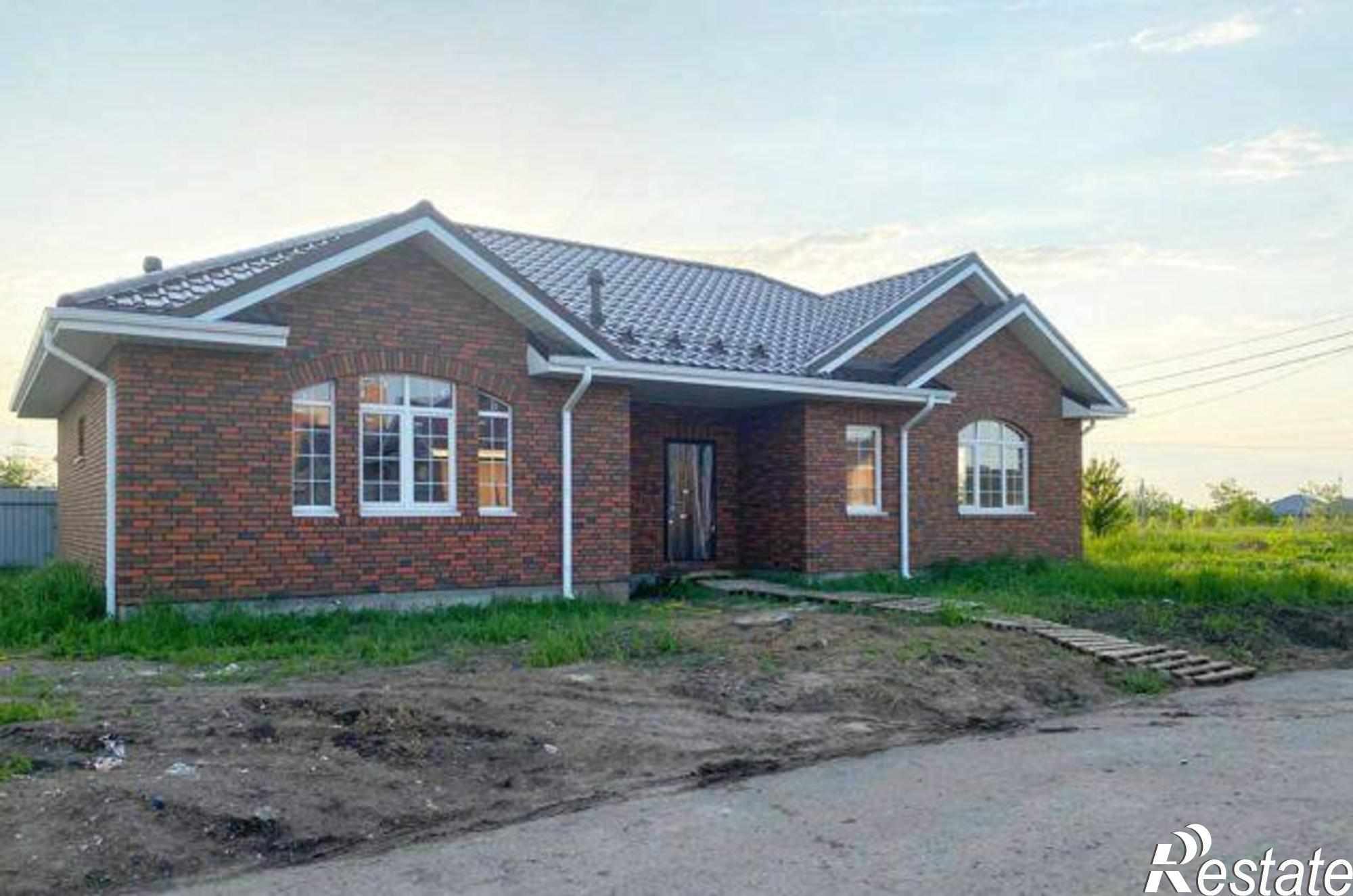 Купить дачу, дом, коттедж за 8 790 000 рублей на Молодёжная улица, 49/15