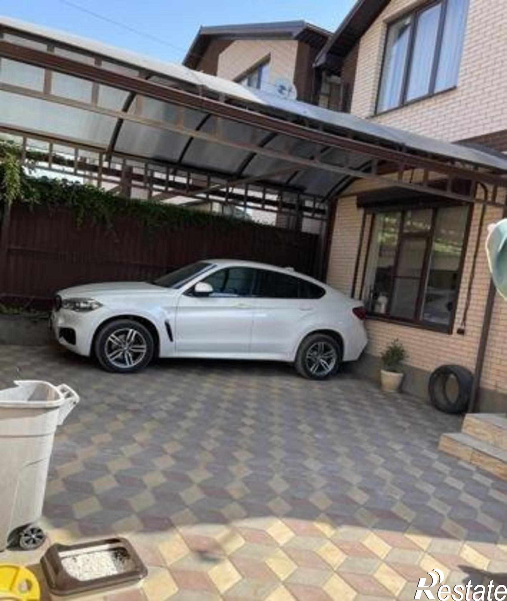 Купить дачу, дом, коттедж за 11 400 000 рублей на переулок Равенства, 72Б