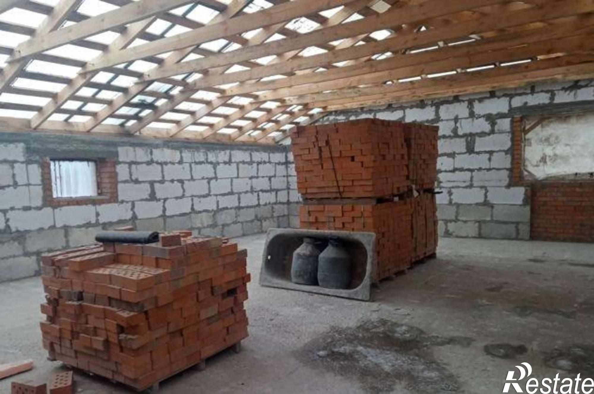 Купить дачу, дом, коттедж за 6 180 000 рублей на улица Бондаренко, 34/81