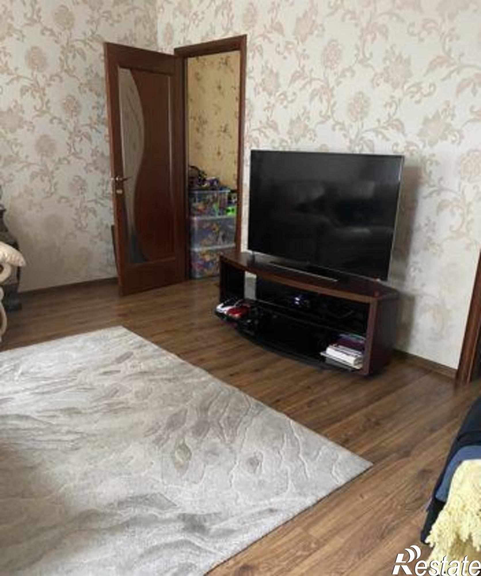 Купить дачу, дом, коттедж за 8 080 000 рублей на улица Мурлычёва, 44А
